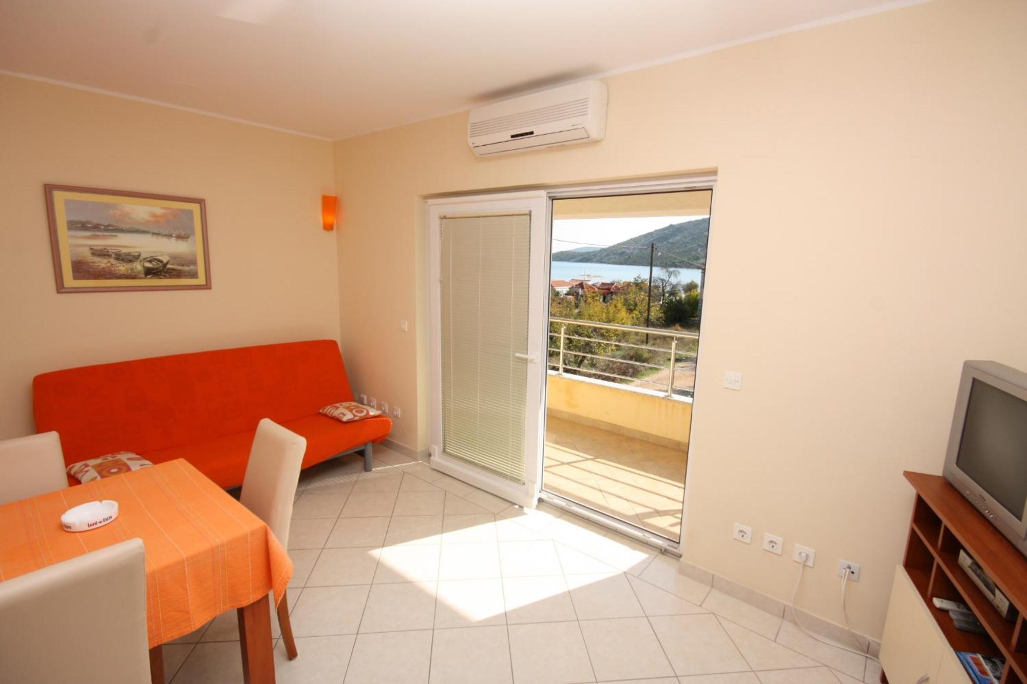 Apartments By The Sea Vinisce, Trogir - 5229 Pokój zdjęcie